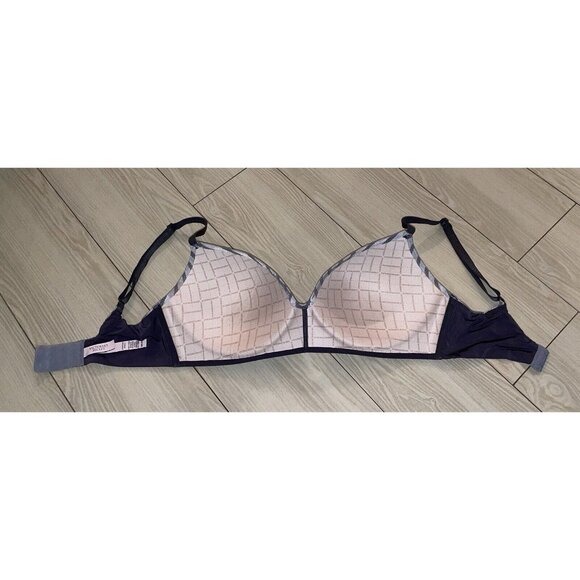 Victorias Secret No Wire Bra Wire Free Lined Striped Womens 34D Gray Black - Picture 5 of 6